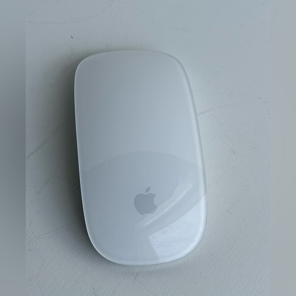 Apple Magic Mouse - Picture 8 of 9